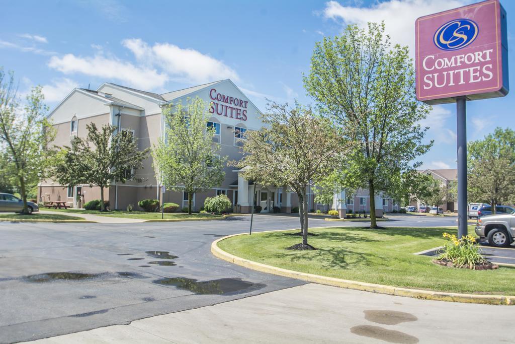 Comfort Suites Rochester Henrietta University Area Екстериор снимка